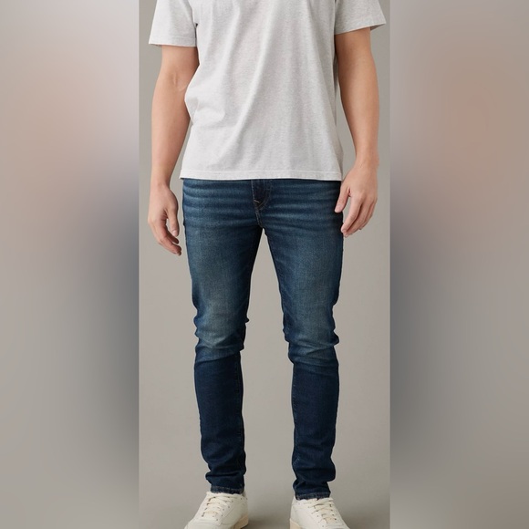 American Eagle 🦅 AirFlex+ Skinny Jean in Distressed After Midnight size 32x34 - Picture 3 of 16